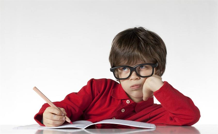 【家庭教育】孩子学习“马虎”，怎么办