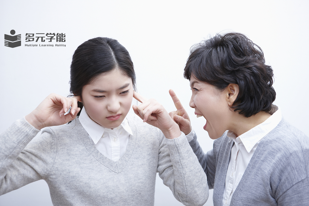 【家庭教育】最不受孩子喜欢的父母类型，这个排第一！